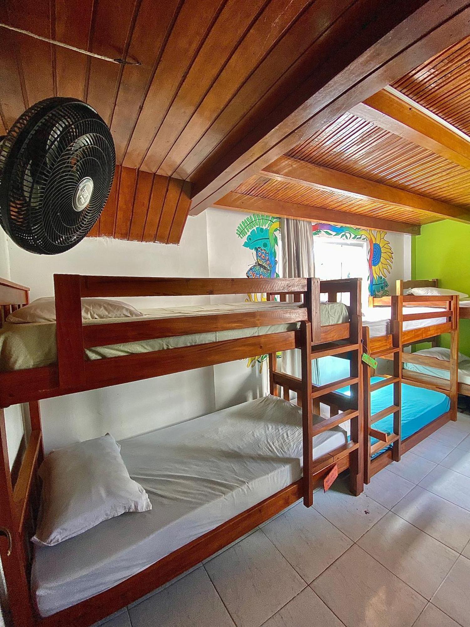 Casamarelo Hostel Salvador Kültér fotó